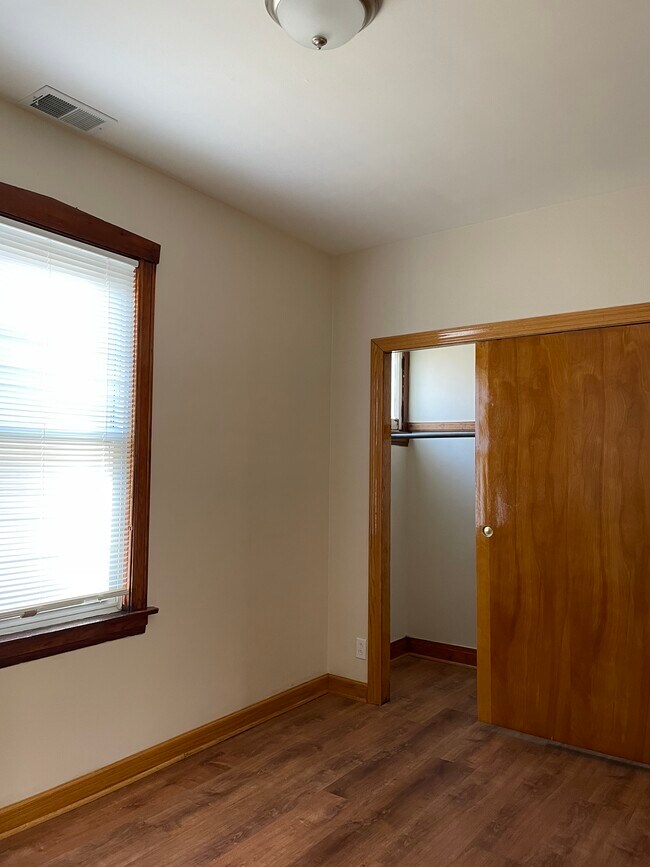 Bedroom #1 walk-in closet - 1243 W 31st St
