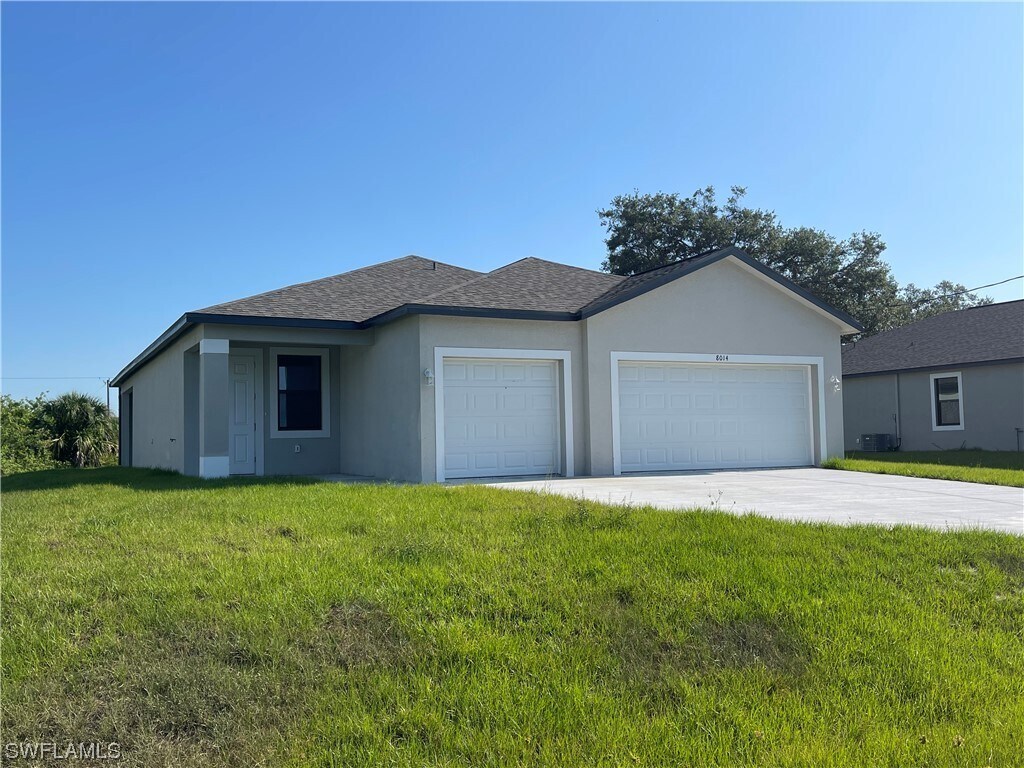 8014 Sunrise Cir, LaBelle, FL 33935 House Rental in LaBelle, FL