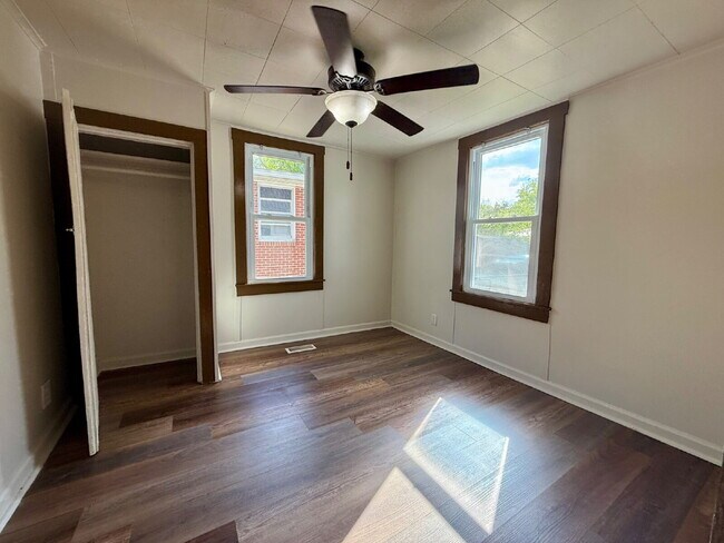 Foto del edificio - 3 Bedroom / 2 Bath House in Springfield