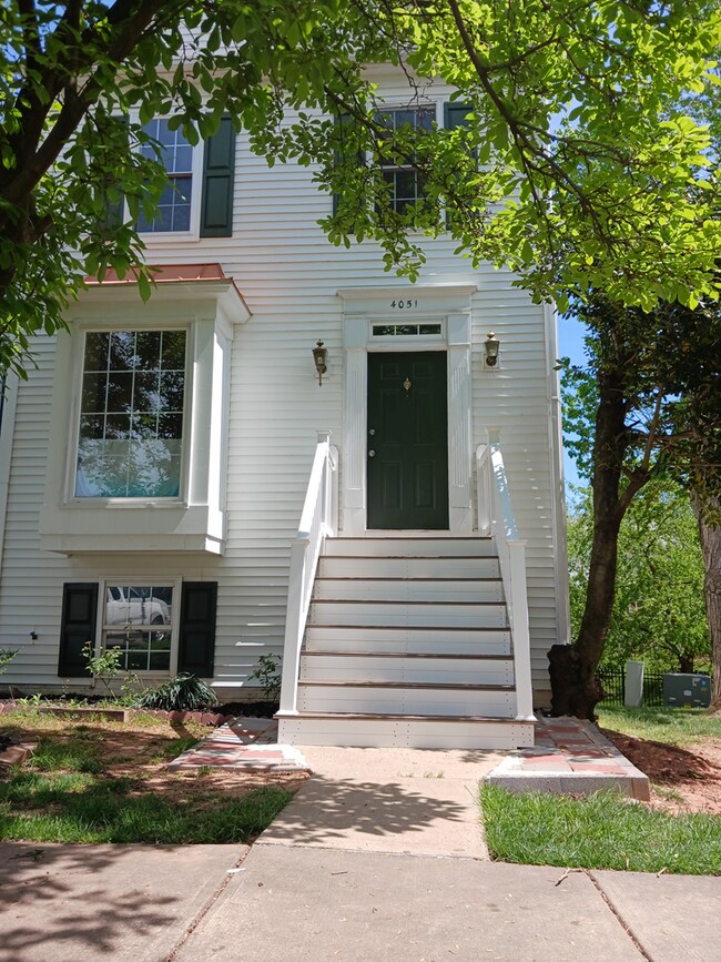 Foto del edificio - 4051 Kimberley Glen Ct