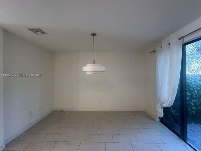 Foto del edificio - 6501 N Anise Ct