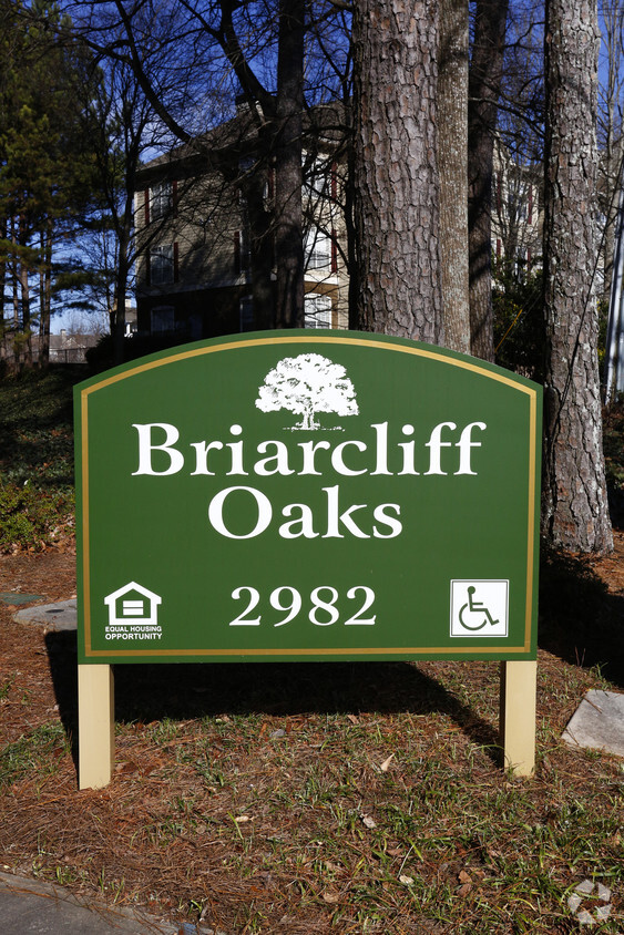 Foto del edificio - Briarcliff Oaks