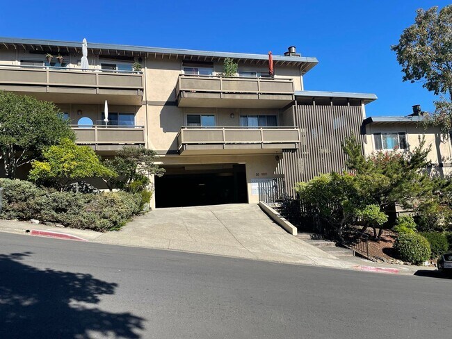 Building Photo - 1 br, 2 bath House - 50 Via Belardo APT 12