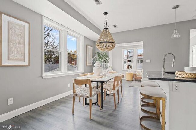 Foto del edificio - 1416 S St SE