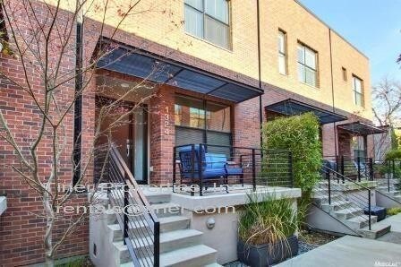 Building Photo - 2 bedroom in Sacramento CA 95816