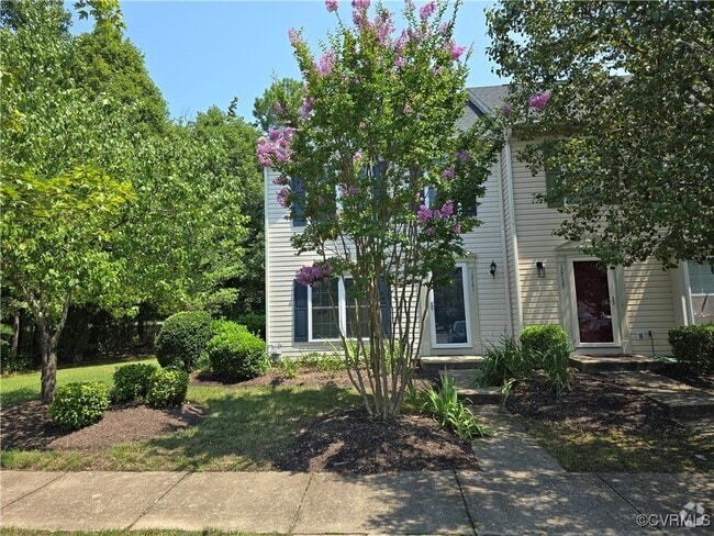 Building Photo - 10741 Mountain Ash Dr