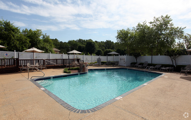 Arbors At Natchez Trace Apartments - Ridgeland, MS | Apartments.com