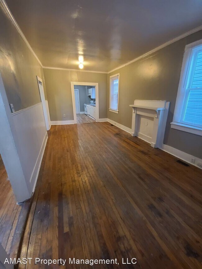 Building Photo - 3 br, 2 bath House - 814 S. 8th St.