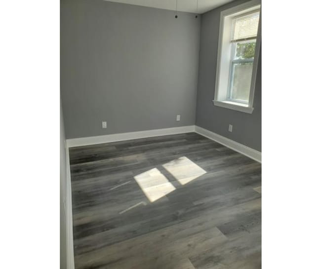 Building Photo - 1607 Division St