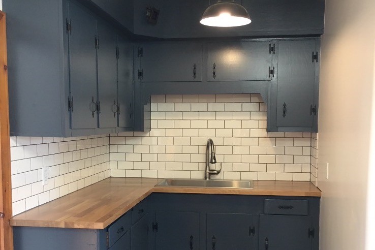 Kitchen - 75 School St