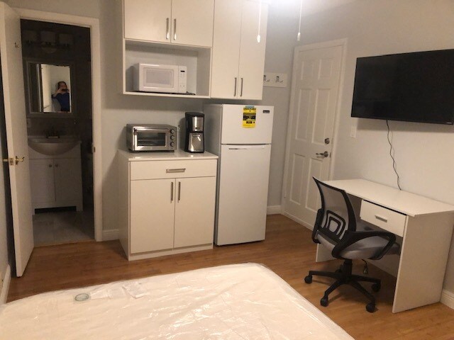 View from the bed - 923 SE 17th St
