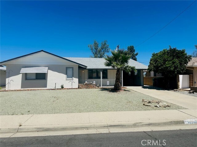 Foto del edificio - 28940 Carmel Rd