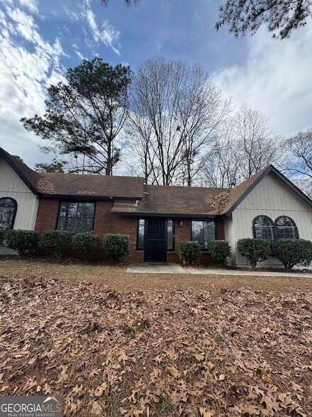 Building Photo - 3821 River Rd