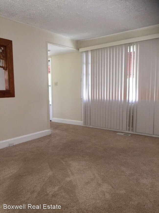 Foto del edificio - 2 br, 1 bath House - 505 Roxie Avenue