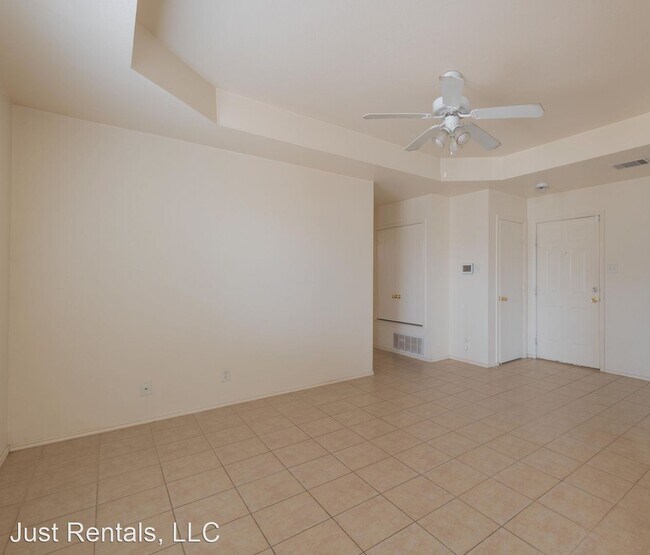 Building Photo - 3 br, 2 bath House - 3403 Boswell Cir
