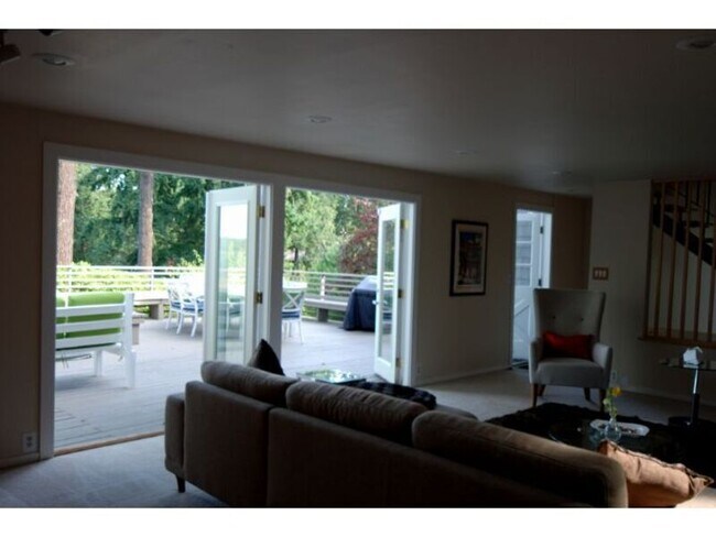 Foto del edificio - 13522 40th Ave NE