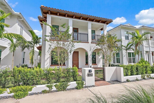 Foto del edificio - 13128 Alton Rd