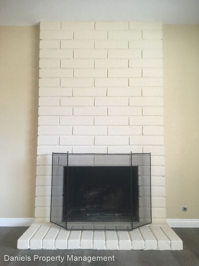 Foto del edificio - 3 br, 2 bath House - 1314 Knob Hill Road