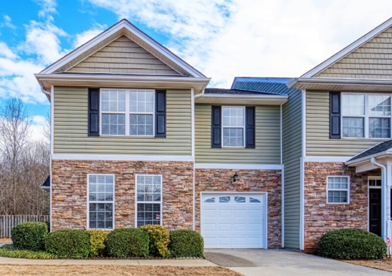 239 Marshland Ln, Greer, SC 29650 Townhome Rentals in Greer SC