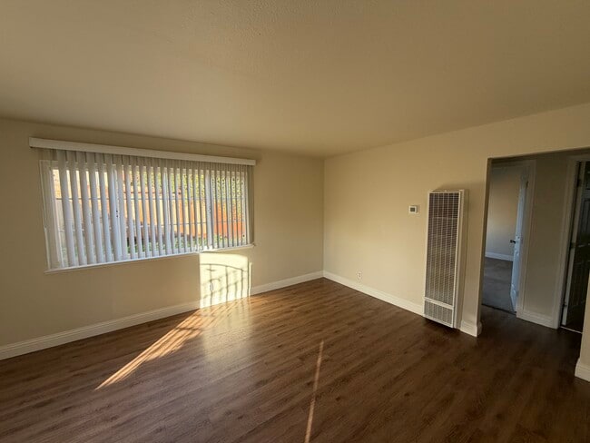 Photo - 761 Shepherd Ave Apartment