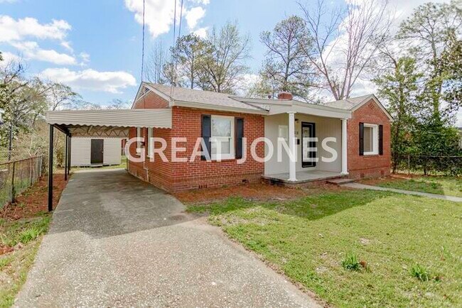 Foto del edificio - REDUCED! - HOLIDAY SPECIAL! SIGN A LEASE B...