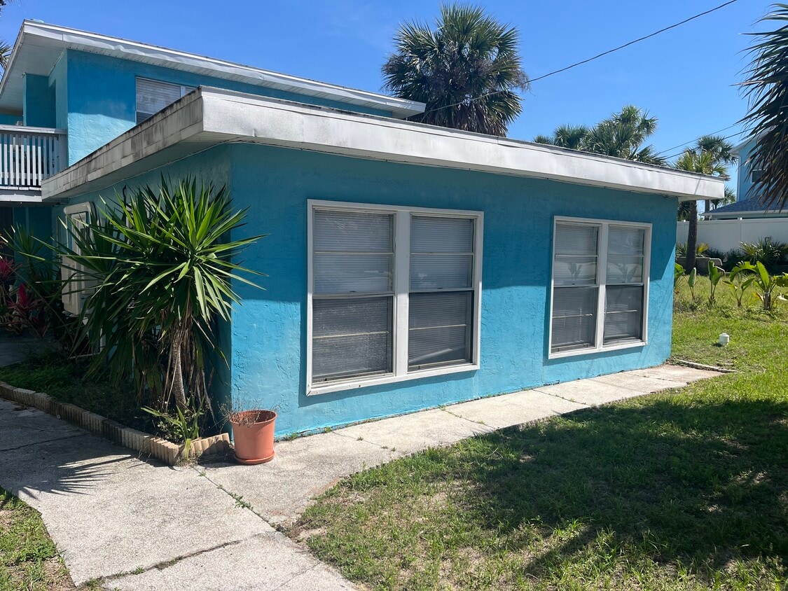 Primary Photo - 212 S 8th St