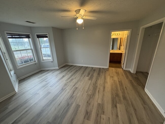 Building Photo - 7017 Westfork Dr