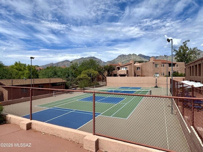 Foto del edificio - 5051 N Sabino Canyon Rd