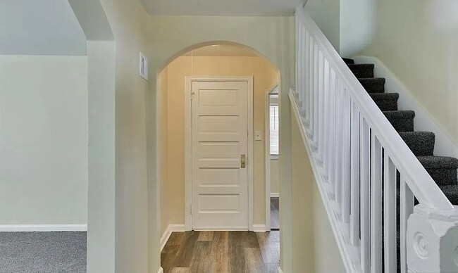 Foto del edificio - 6808 N 30th St