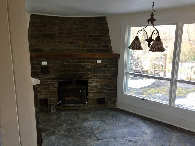 Foto del edificio - 4133 Consaul Rd