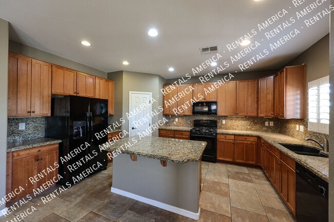 Foto del edificio - 26462 N 165th Dr