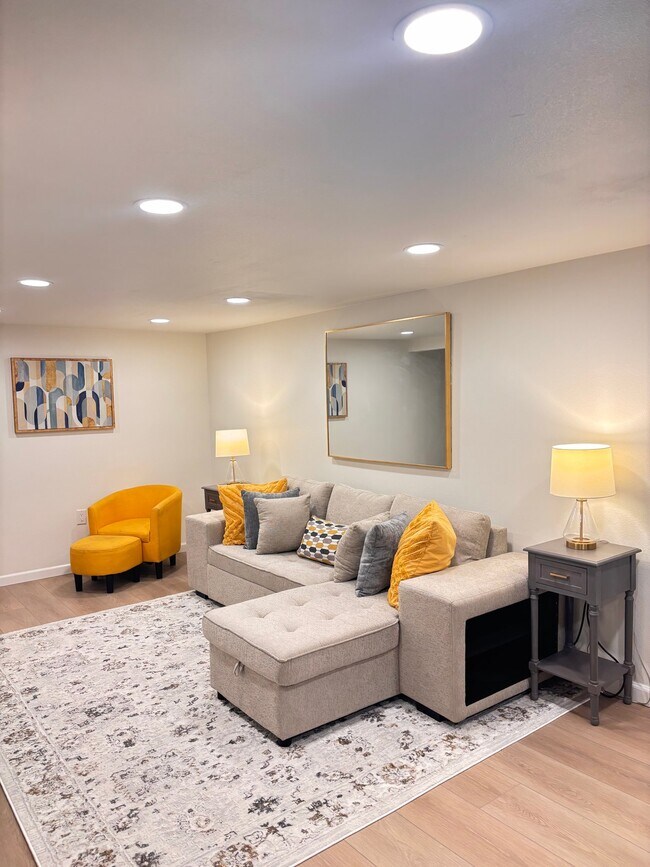 Foto del edificio - 923 Pleasant Ave