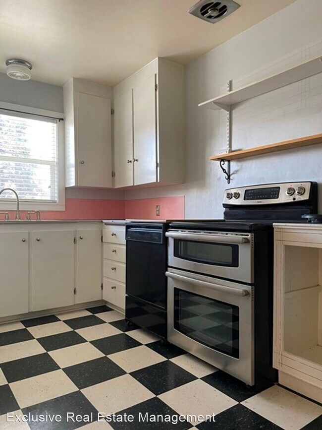 Building Photo - 2 br, 1 bath House - 533 Lytton Street