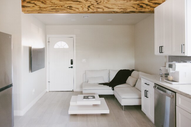 Foto del edificio - 337 N 13th St