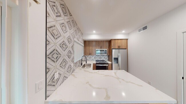 Foto del edificio - 5339 W Falls View Dr