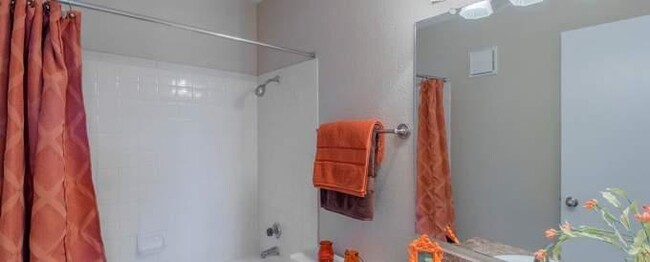 Building Photo - 1 bedroom in Dallas TX 75287