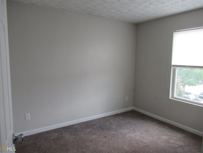 Building Photo - 18302 Waldrop Cove