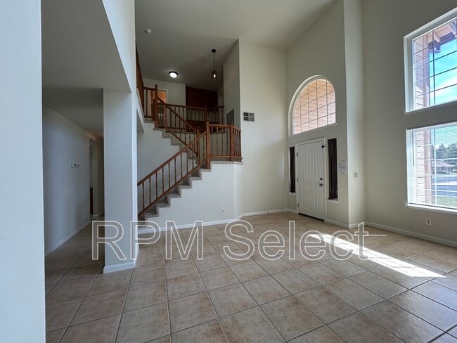 Building Photo - 1314 Jamestown Dr