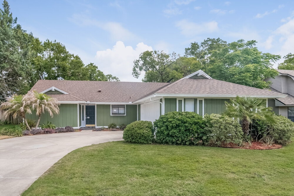 Foto principal - 8437 Hamden Rd