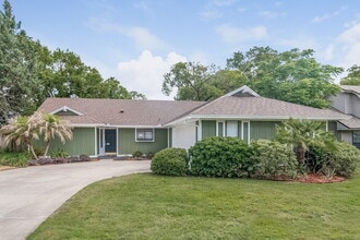 Building Photo - 8437 Hamden Rd