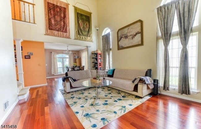 Foto del edificio - 10 Marco Polo Ct