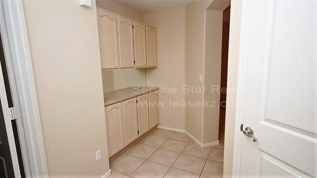 Foto del edificio - 31056 N 40th Pl