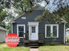 Building Photo - 4842 Hillside Ave