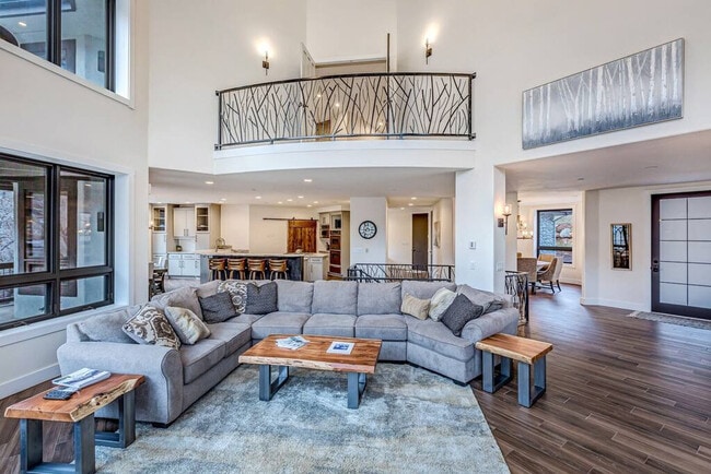 Building Photo - 26513 CO-82