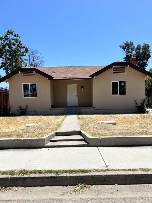 1041 6th St, Wasco, CA 93280 House Rental in Wasco, CA
