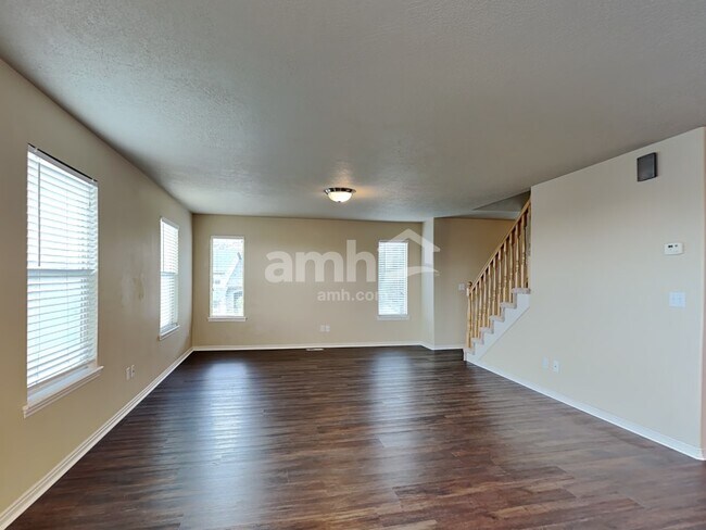 Building Photo - 10555 N Doral Drive