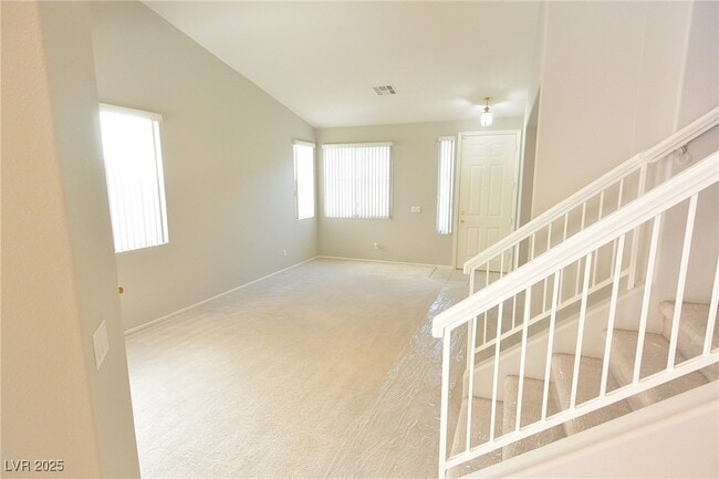 Building Photo - 10412 Sloping Hill Ave