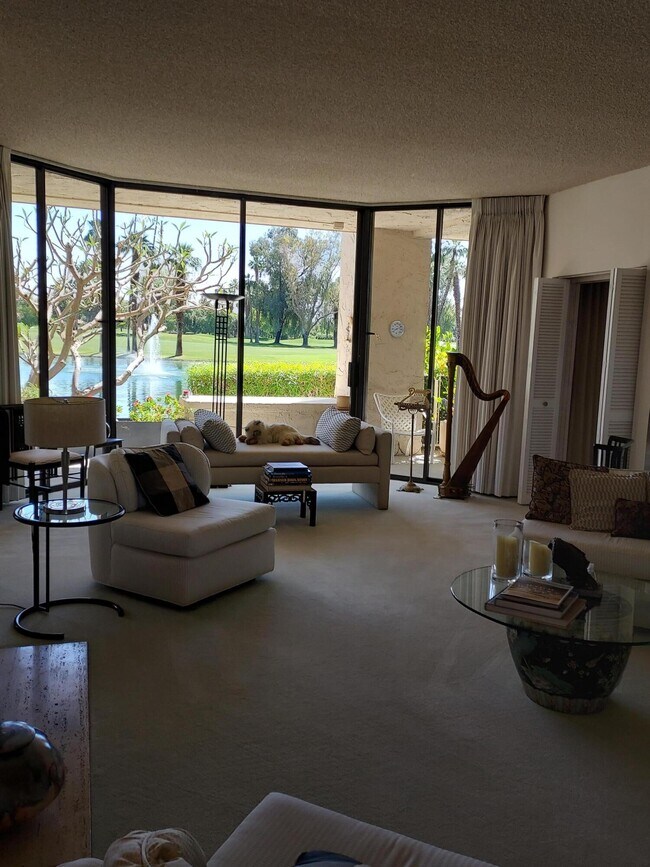 Foto del edificio - 950 Island Dr