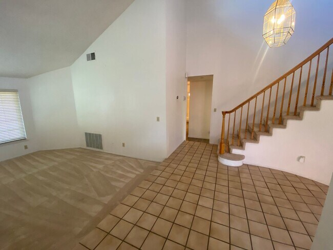 Foto del edificio - Large 4 bedroom