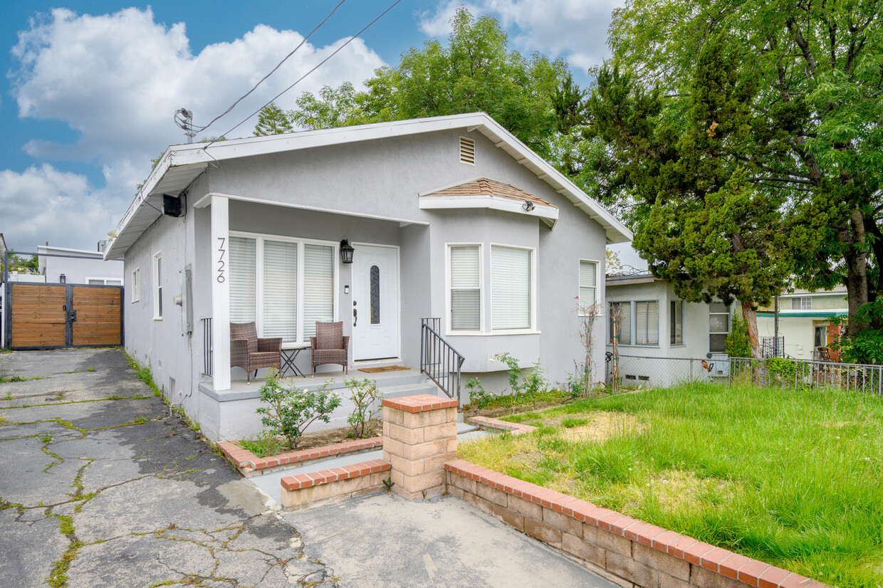 Foto principal - 7726 Le Berthon St